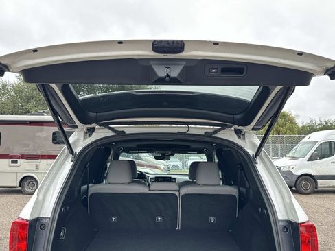 Used 2023 Honda Passport Elite image 12