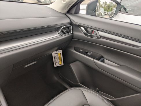 New 2025 MAZDA CX-5 AWD 2.5 S w/ Preferred Package image 14