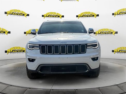 Certified 2019 Jeep Grand Cherokee Limited w/ Luxury Group II image 8