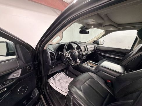 Used 2019 Ford Expedition Platinum RWD image 10