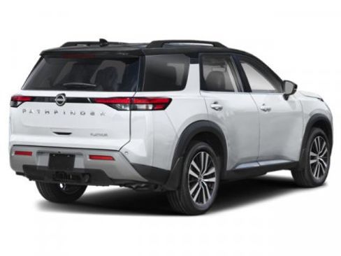 Certified 2025 Nissan Pathfinder Platinum image 2