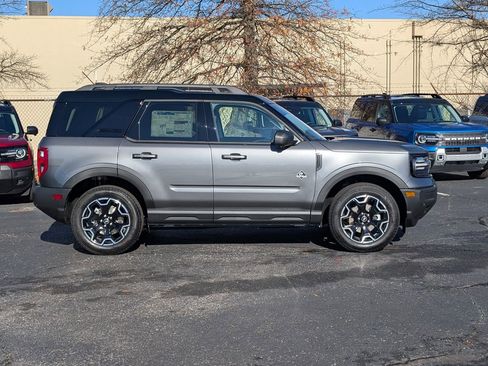 New 2025 Ford Bronco Sport Outer Banks w/ Outer Banks Tech Package+ image 3