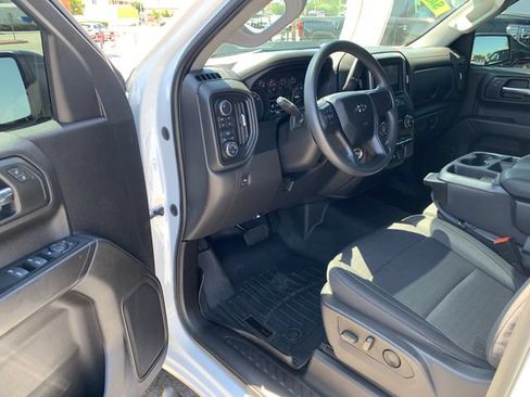 Used 2023 Chevrolet Silverado 1500 Custom Trail Boss w/ LPO, Dark Essentials Package AWD/4WD image 19