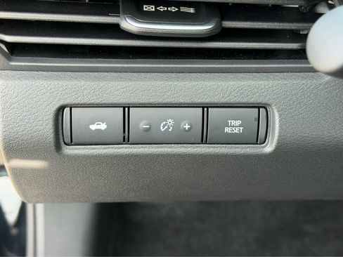 New 2026 Nissan Altima 2.5 SV image 23