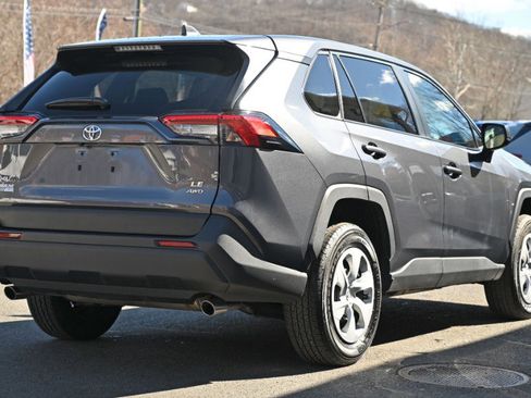 Used 2025 Toyota RAV4 LE image 5