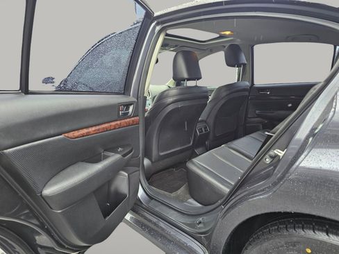 Used 2013 Subaru Legacy 3.6R Limited image 22