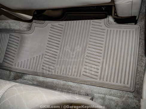 Used 2012 Chevrolet Suburban LT image 91