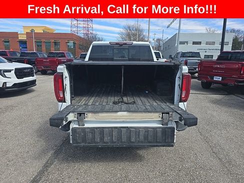 Certified 2023 GMC Sierra 1500 AT4 w/ AT4 Premium Package AWD/4WD image 14