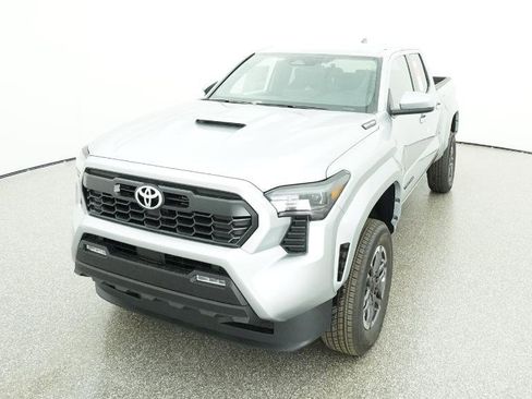 New 2025 Toyota Tacoma TRD Sport image 15