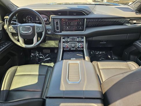 Used 2022 GMC Yukon Denali w/ Max Trailering Package AWD/4WD image 20