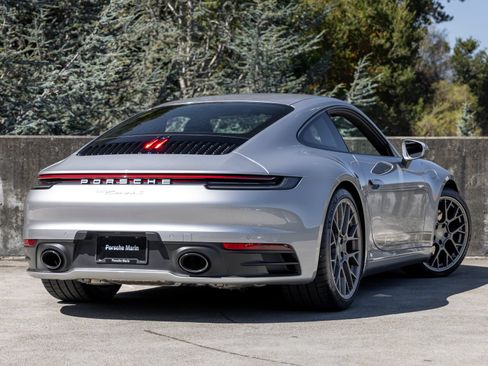 Certified 2022 Porsche 911 Carrera S RWD image 11