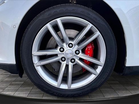 Used 2014 Tesla Model S P85D image 9