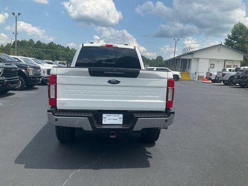 Used 2022 Ford F250 Lariat w/ Lariat Ultimate Package AWD/4WD image 6