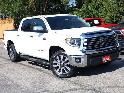 Used 2021 Toyota Tundra Limited w/ Limited Premium Package AWD/4WD image 2