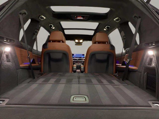 Used 2024 BMW X7 M60i w/ Executive Package AWD/4WD image 88