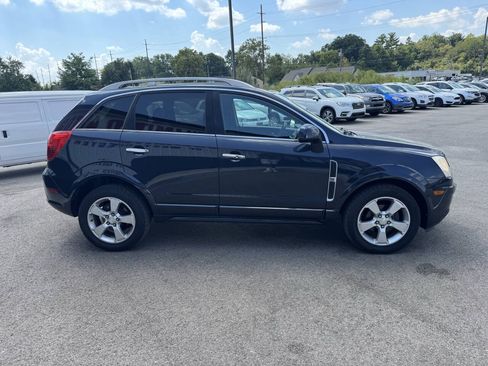Used 2014 Chevrolet Captiva Sport LT w/ Convenience Package FWD image 4