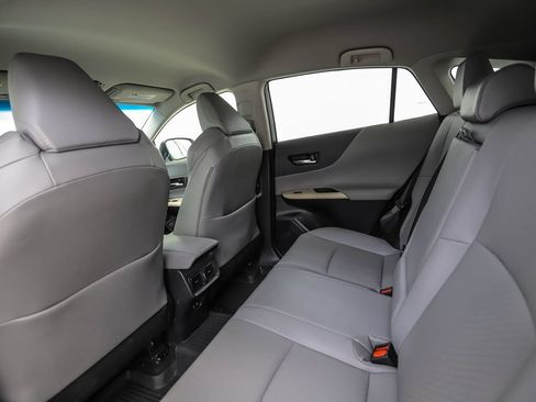Used 2021 Toyota Venza XLE w/ Softex Package AWD/4WD image 20
