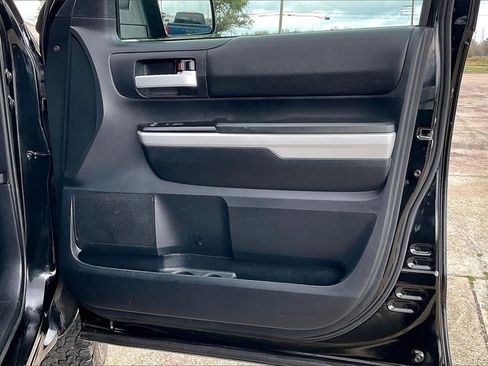 Used 2019 Toyota Tundra SR5 image 28