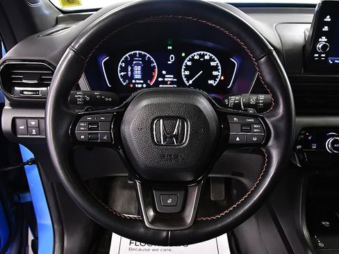Used 2024 Honda Pilot TrailSport image 19