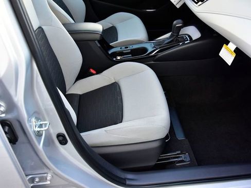 New 2026 Toyota Corolla SE image 7