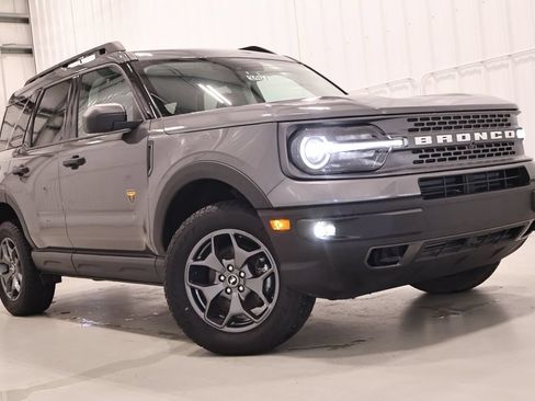 Certified 2022 Ford Bronco Sport Badlands AWD/4WD image 38