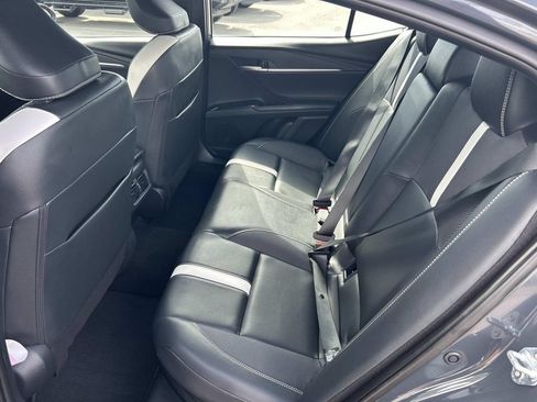 Used 2025 Toyota Camry SE FWD image 21
