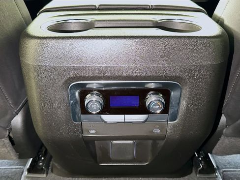 Certified 2025 Chevrolet Tahoe LT image 23