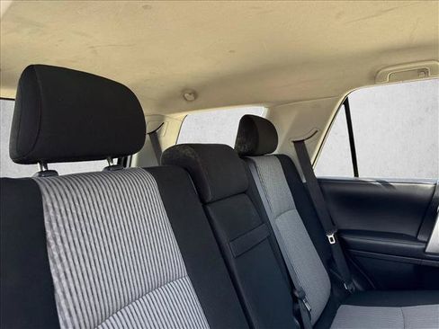 Used 2018 Toyota 4Runner SR5 RWD image 15