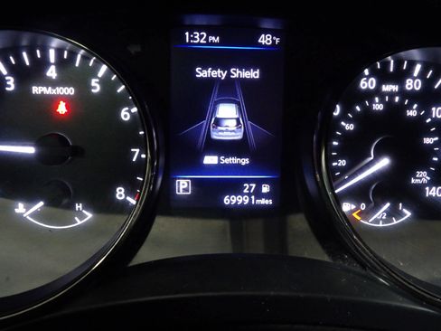 Used 2018 Nissan Rogue SL AWD/4WD image 15