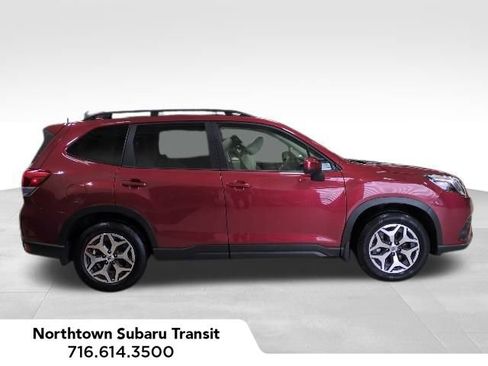 Certified 2023 Subaru Forester Premium image 2