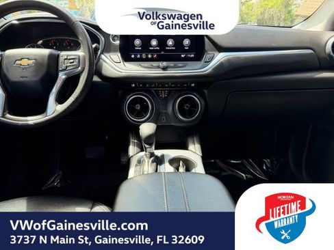 Used 2023 Chevrolet Blazer LT FWD image 13