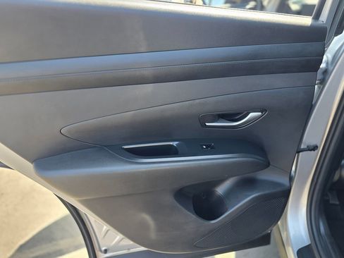 Used 2025 Hyundai Tucson SEL FWD image 19