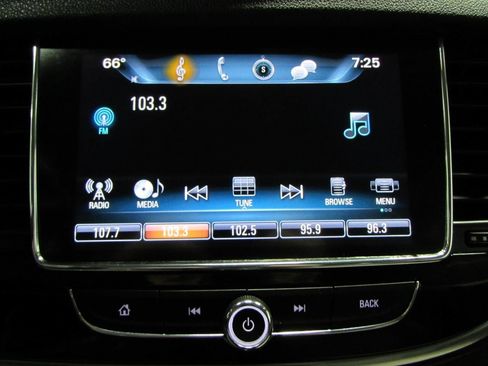 Used 2019 Buick Encore Sport Touring image 28