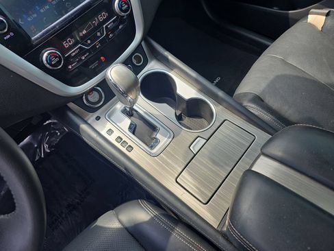 Used 2017 Nissan Murano Platinum w/ Platinum Technology Package FWD image 25