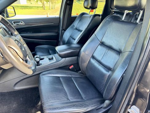 Used 2015 Jeep Grand Cherokee Limited AWD/4WD image 15