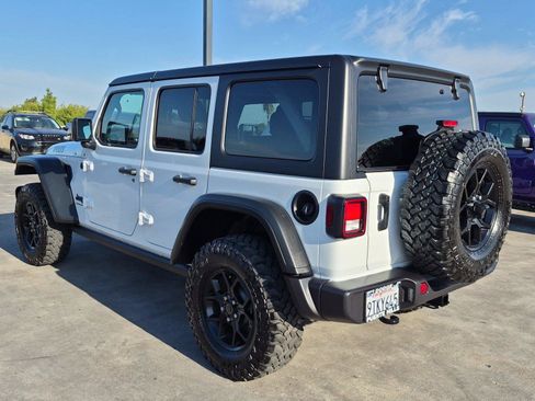 Certified 2025 Jeep Wrangler Unlimited Sport AWD/4WD image 5