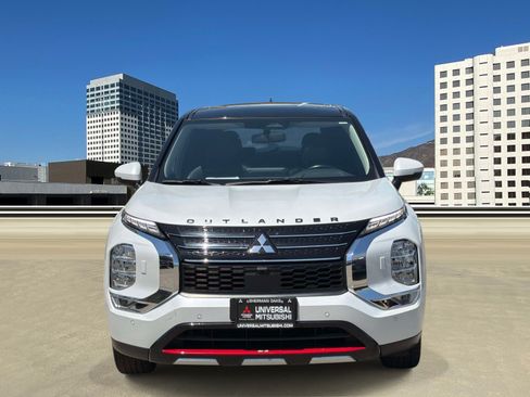 Used 2024 Mitsubishi Outlander Ralliart AWD/4WD image 2