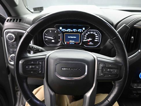 Used 2022 GMC Sierra 3500 Denali w/ Denali Ultimate Package image 12