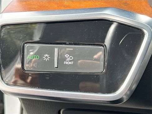 Used 2019 Audi A6 3.0T Premium w/ 20" Sport Package image 11