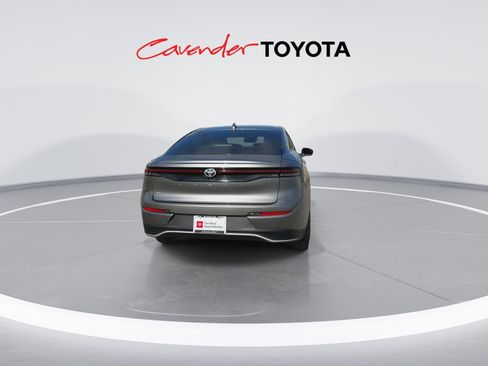Certified 2023 Toyota Crown AWD/4WD image 7