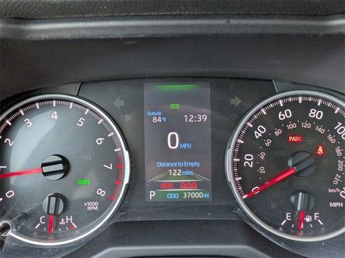 Used 2021 Toyota RAV4 XLE Premium image 20