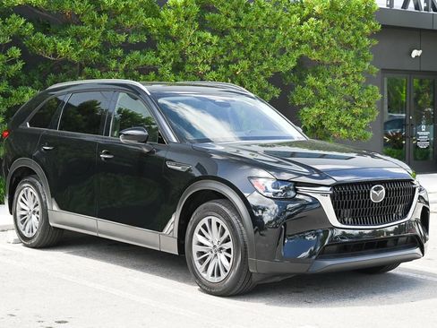 Used 2025 MAZDA CX-90 3.3 Turbo w/ Preferred Package image 3