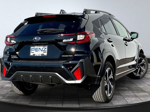 Used 2024 Subaru Crosstrek 2.0i Premium AWD/4WD image 6