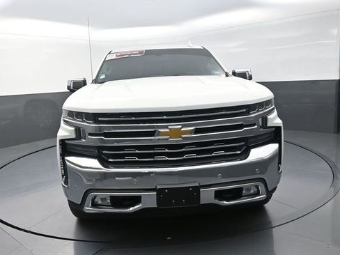 Used 2021 Chevrolet Silverado 1500 LTZ w/ Z71 Off-Road Package AWD/4WD image 4
