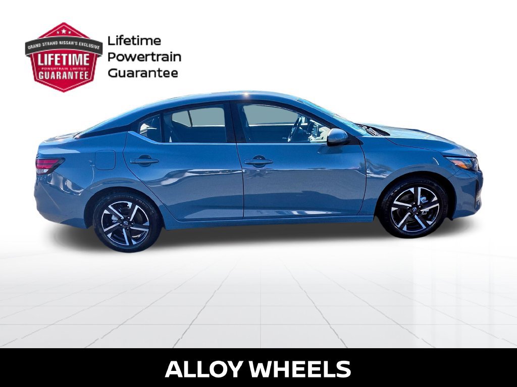 Used 2025 Nissan Sentra SV FWD image 7