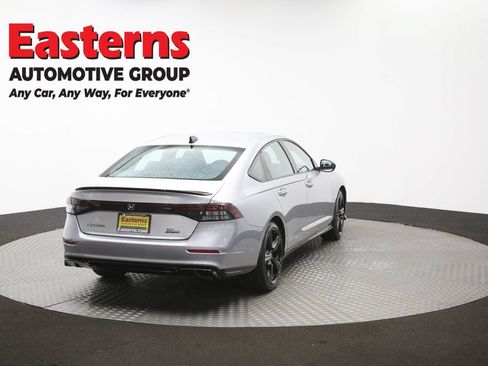 Used 2024 Honda Accord Sport image 40