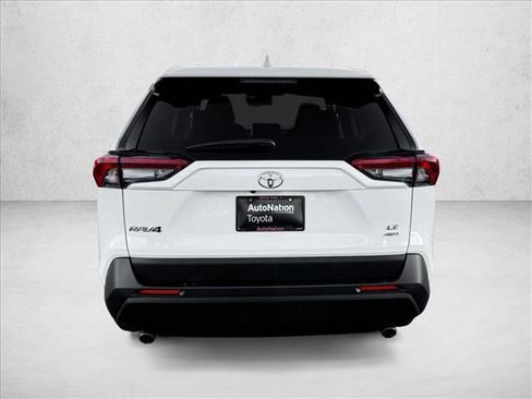 Used 2024 Toyota RAV4 LE AWD/4WD image 6
