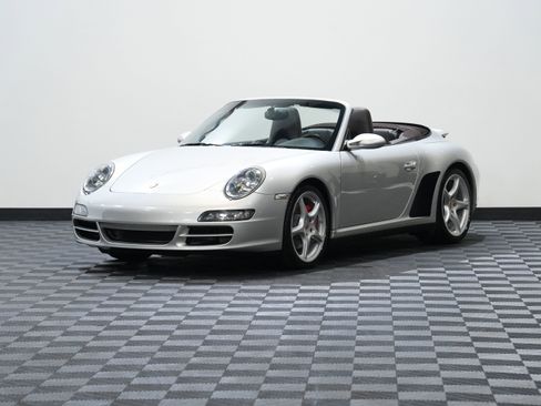 Used 2008 Porsche 911 Carrera 4S image 3