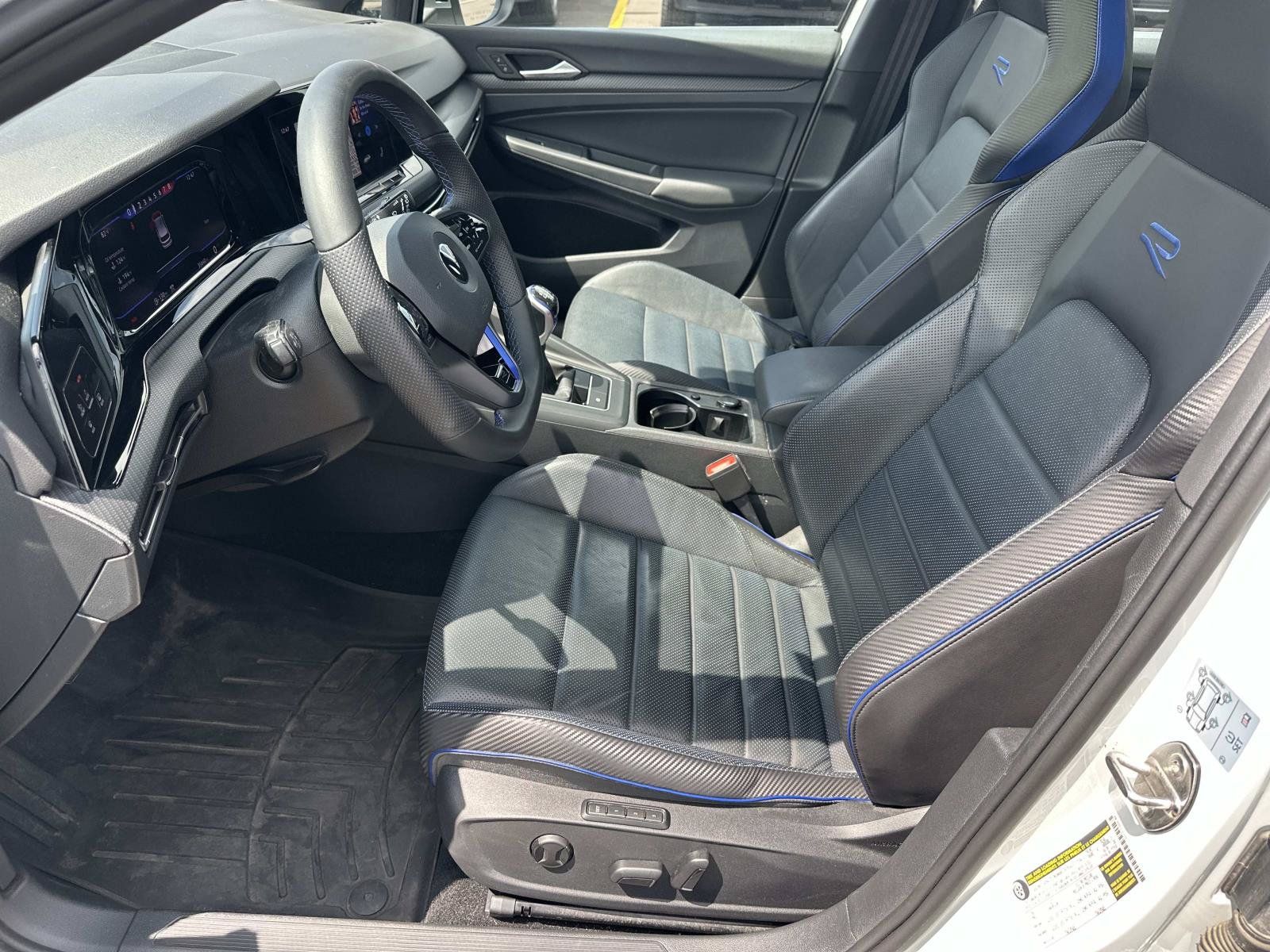 Used 2022 Volkswagen Golf R AWD/4WD image 18