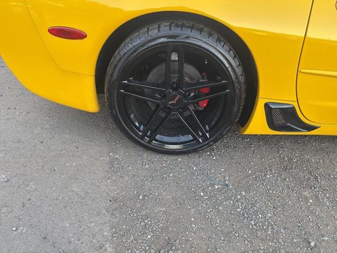 Used 2003 Chevrolet Corvette Z06 w/ Memory Package, 3 Drivers image 25